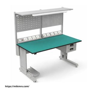 Bàn thao tác cơ khí thiết kế chắc chắn, khung thép sơn tĩnh điện bền bỉ, phù hợp cho xưởng sản xuất và phòng kỹ thuật.