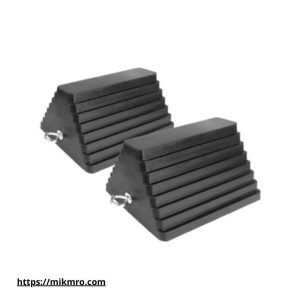 Cục chặn bánh xe hay còn gọi là gờ chắn bánh xe là thiết bị hỗ trợ an toàn giúp giữ cố định phương tiện khi dừng, đỗ xe, nhất là ở những khu vực có độ dốc. Với kết cấu bền chắc và khả năng chặn bánh hiệu quả, sản phẩm giúp ngăn xe trôi hoặc lăn bánh bất ngờ, giảm rủi ro tai nạn và đảm bảo an toàn khi đỗ xe.